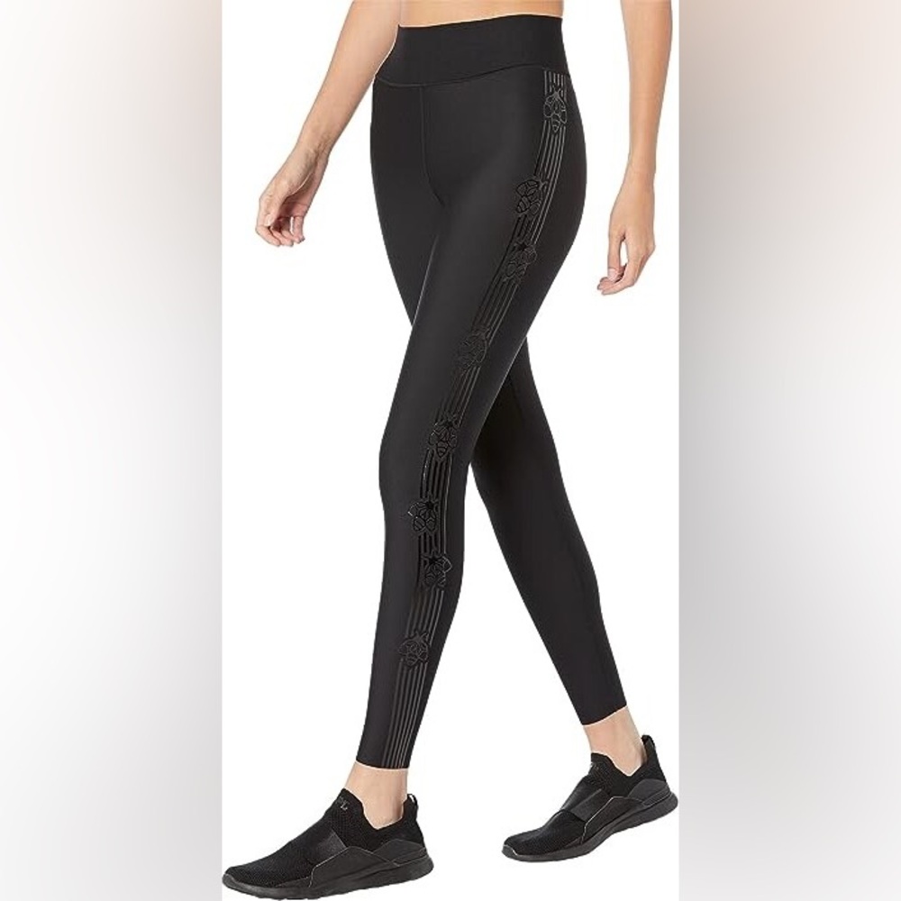 ULTRACOR Everbloom Bonded Ultra High Leggings Size Large NWT never been worn